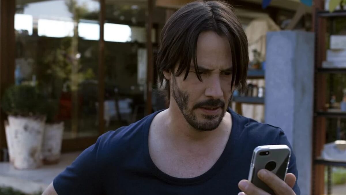 Birinin Sosyal Medyası Olmaması Ne Anlama Geliyor (Keanu Reeves Gibi): İzolasyon mu Yoksa Hayat Tercihi mi?
